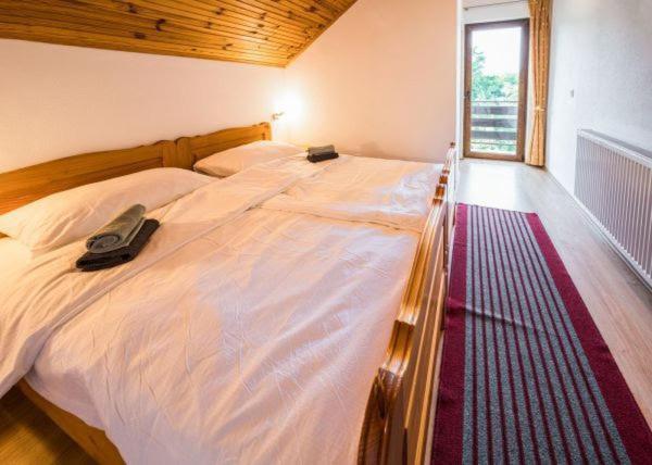 Guesthouse Mirko Hodak Seliste Dreznicko Exteriér fotografie