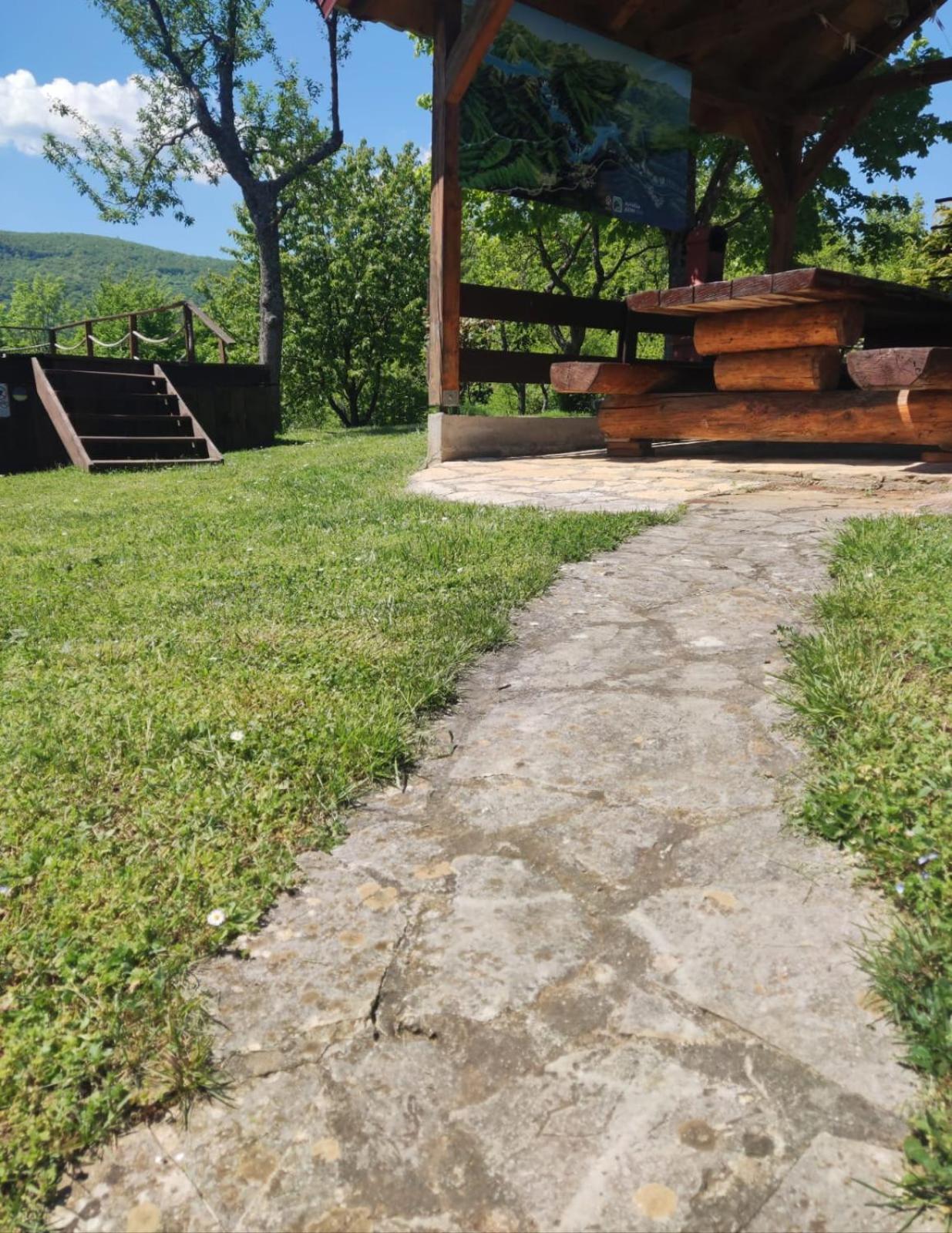 Guesthouse Mirko Hodak Seliste Dreznicko Exteriér fotografie